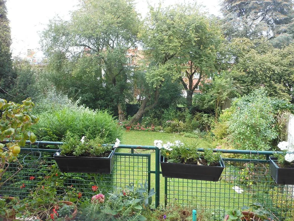 Woluwe-Saint-Lambert B&B Capitaine Piret